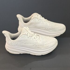 Hoka Clifton 9 Women's Triple White Running Shoes Size 10B